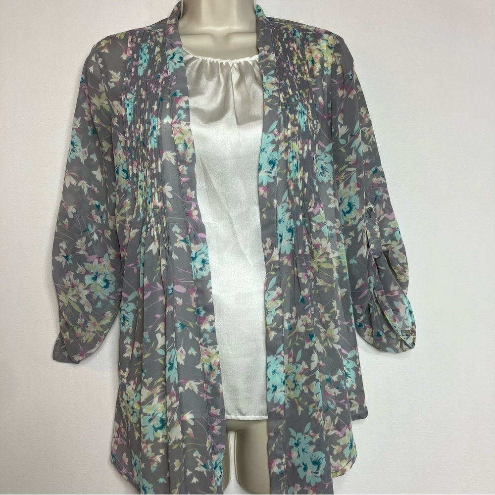 LC Lauren Conrad Gray Floral Sheer Kimono with Aqua & Lavender Accents